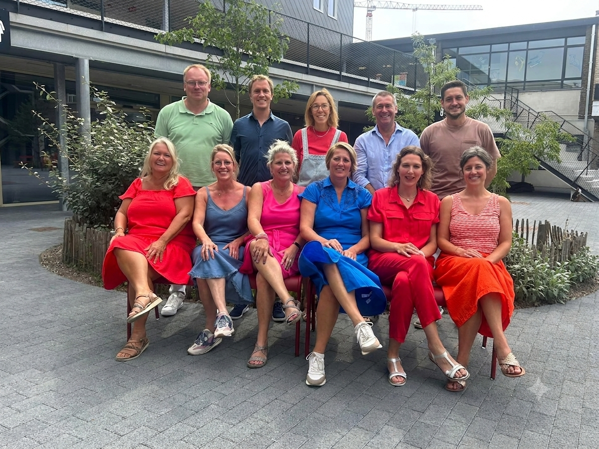 foto ondersteunend personeel